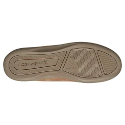 AP1 Walking Shoes