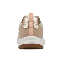 Arletty Walking Shoes