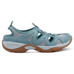 Earthen Walking Shoes