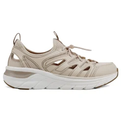 Metri Slip On Walking Shoes