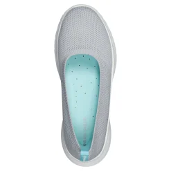 Peppy Walking Shoes
