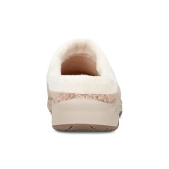 Travelfurr Clogs
