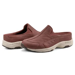 Traveltime Clogs