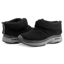 Trippin Cozy Booties
