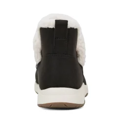 Tuva Cozy Booties
